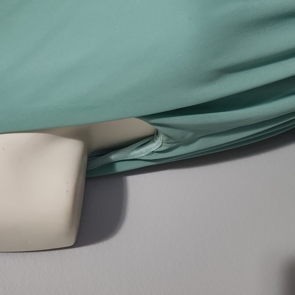 Sheer dress - Picture 3 of 6